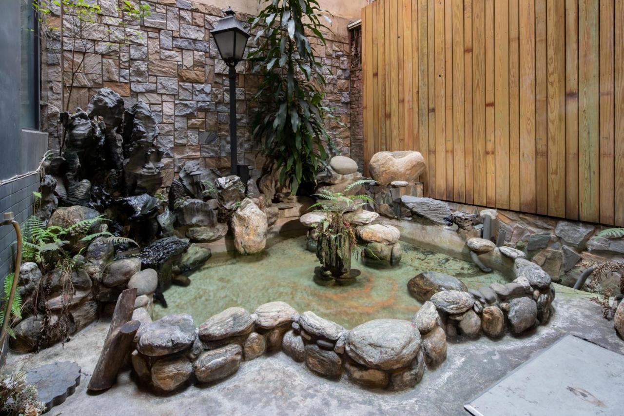 Hotel Brown - Chihkan Branch Tainan Dış mekan fotoğraf